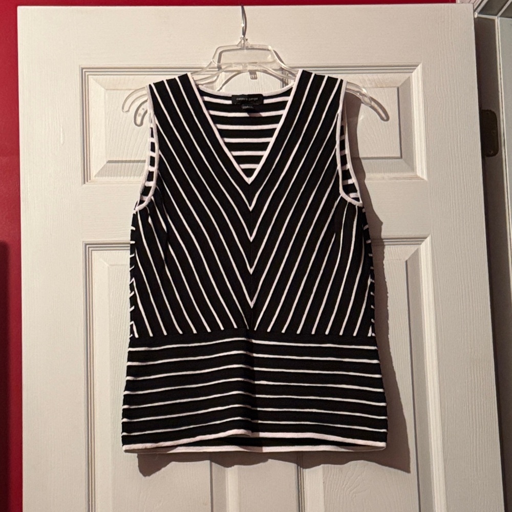 Cable & Gauge Black and White V-Neck Tank Top